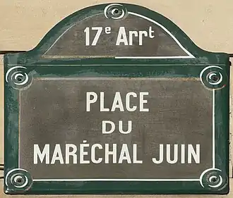 Voir la plaque.
