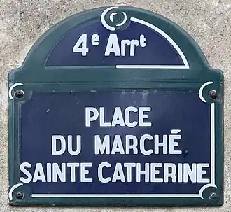 Voir la plaque.