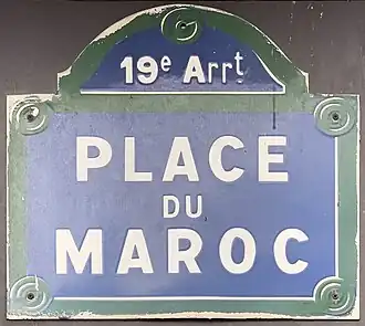 Voir la plaque.