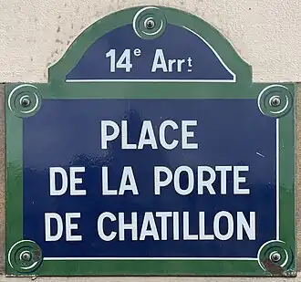 Voir la plaque.
