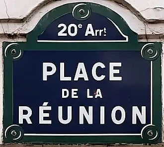 Voir la plaque.