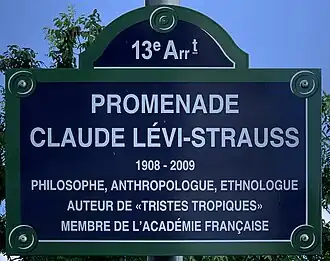 Voir la plaque.