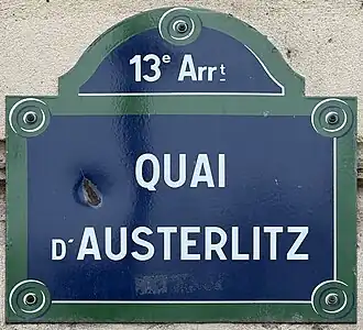 Voir la plaque.