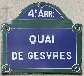 Voir la plaque.