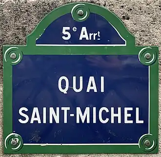 Voir la plaque.