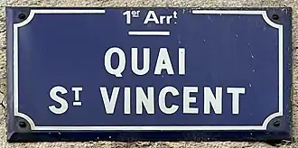 Voir la plaque.
