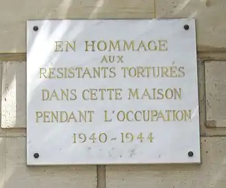 Plaque au no&nbsp;42.