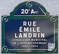Voir la plaque.
