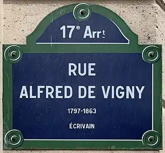 Voir la plaque.