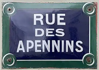 Voir la plaque.