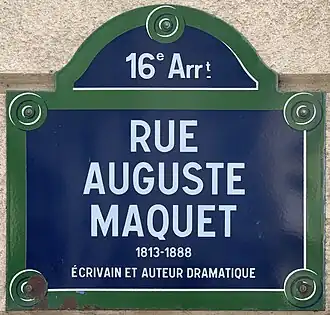 Voir la plaque.
