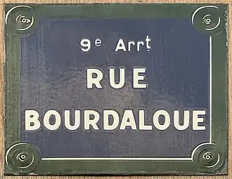 Voir la plaque.