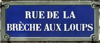 Voir la plaque.