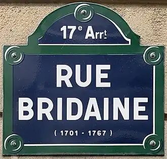 Voir la plaque.