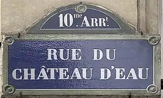 Voir la plaque.