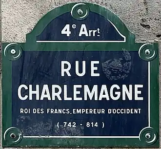 Voir la plaque.