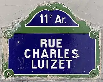 Voir la plaque.