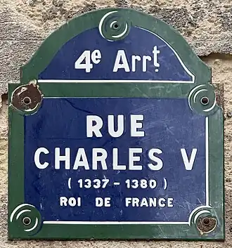 Voir la plaque.