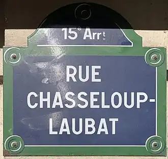 Voir la plaque.