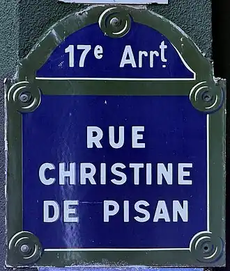 Voir la plaque.