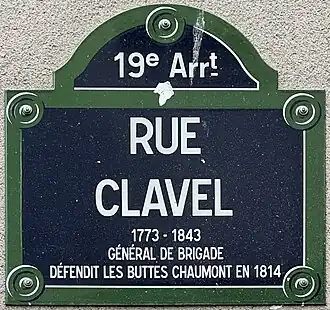 Voir la plaque.