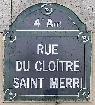 Voir la plaque.