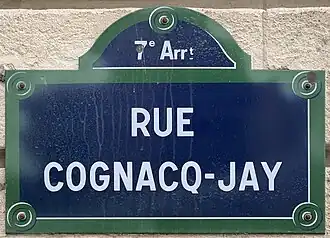 Voir la plaque.