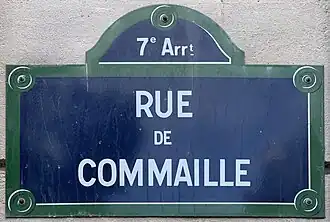 Voir la plaque.