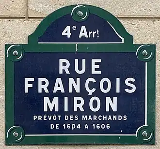 Voir la plaque.