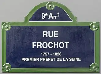 Voir la plaque.