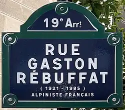 Voir la plaque.