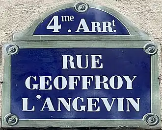 Voir la plaque.