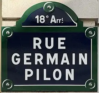 Voir la plaque.
