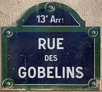 Voir la plaque.