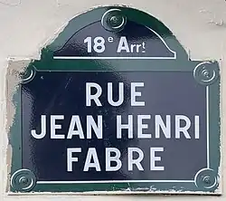 Voir la plaque.