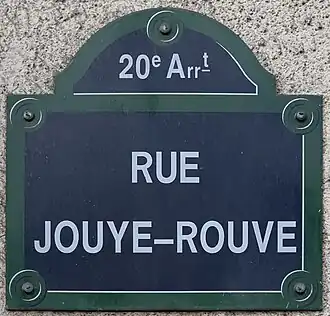 Voir la plaque.