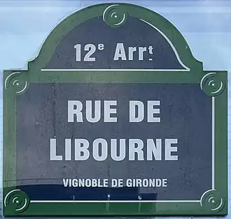 Voir la plaque.