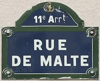 Voir la plaque.