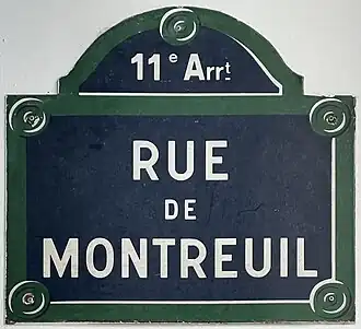 Voir la plaque.