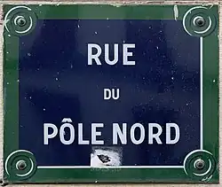 Voir la plaque.