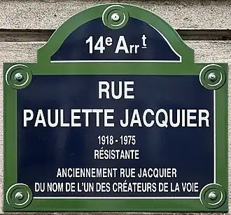 Voir la plaque.