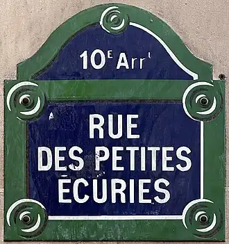 Voir la plaque.