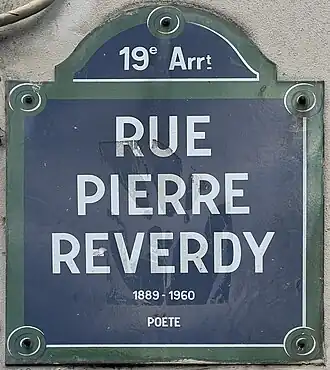 Voir la plaque.