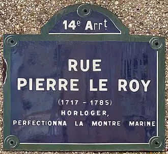Voir la plaque.
