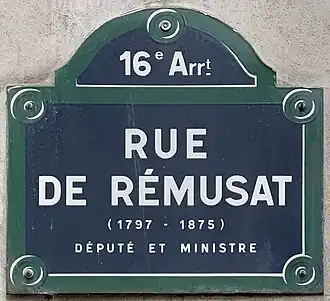 Voir la plaque.