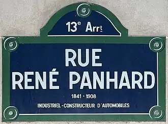 Voir la plaque.