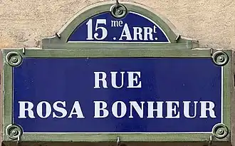 Voir la plaque.