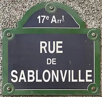 Voir la plaque.