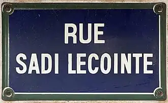 Voir la plaque.