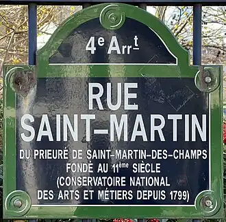 Voir la plaque.